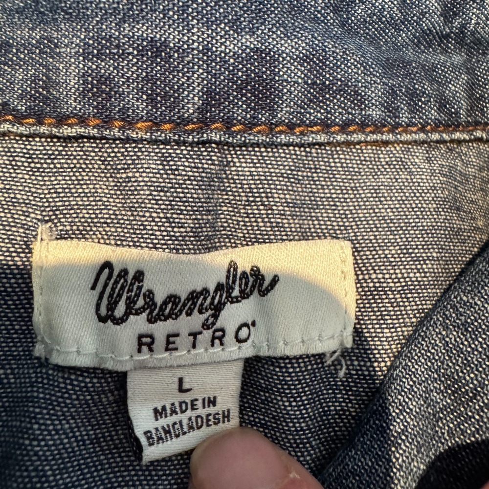 Wrangler Retro Denim Chambray Pearl Snap Shirt Women's Large Western Rodeo Ranch - Picture 4 of 10